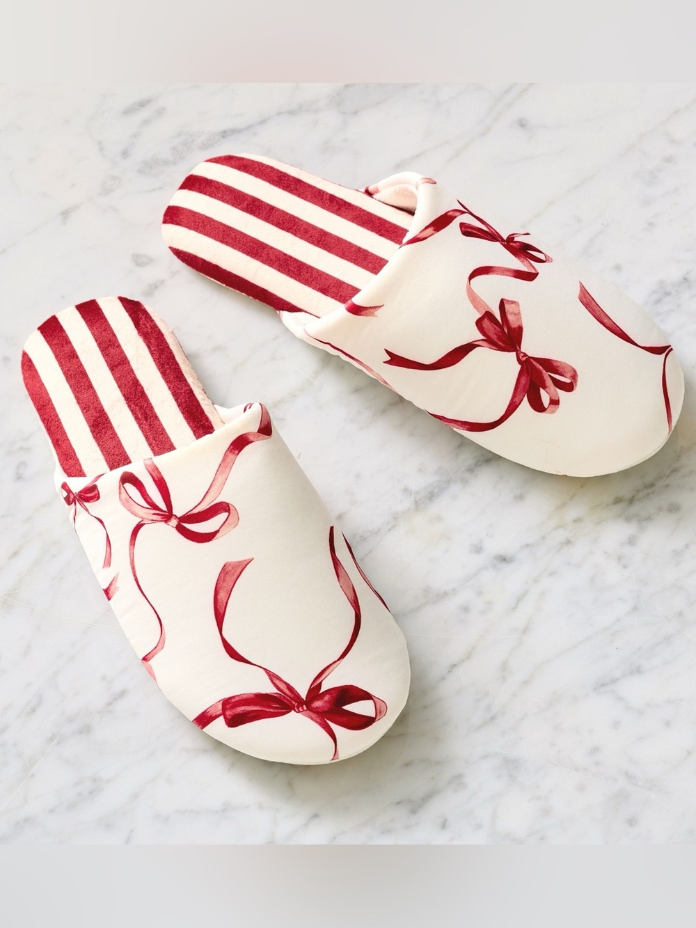 Pottery Barn Monique Lhuillier Aubree Bow Slippers, Size Small Women’s 6-7